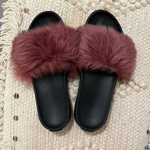UGG fuzzy maroon slip on sandals